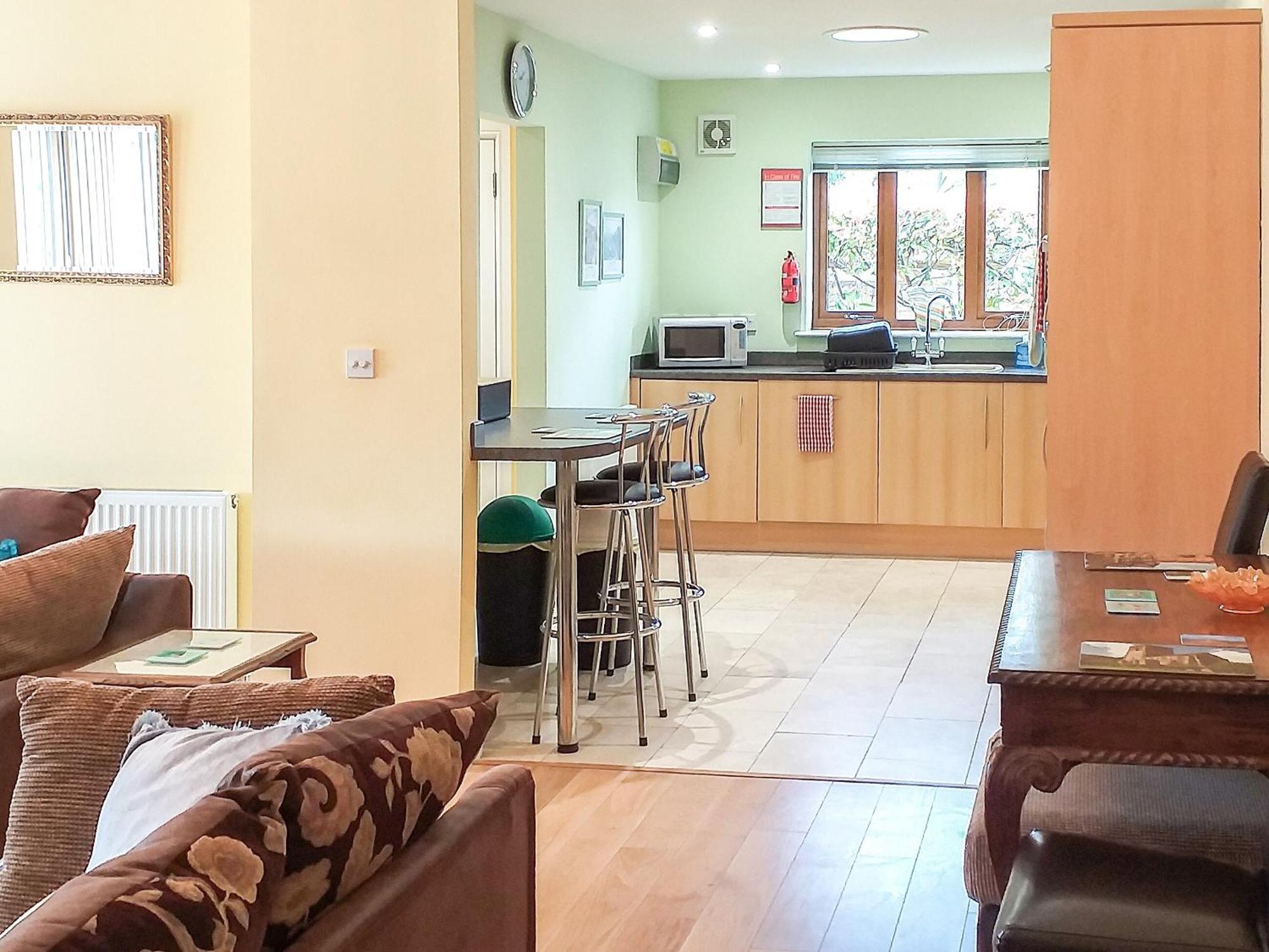 Villa Little Acorns à Great Malvern Extérieur photo