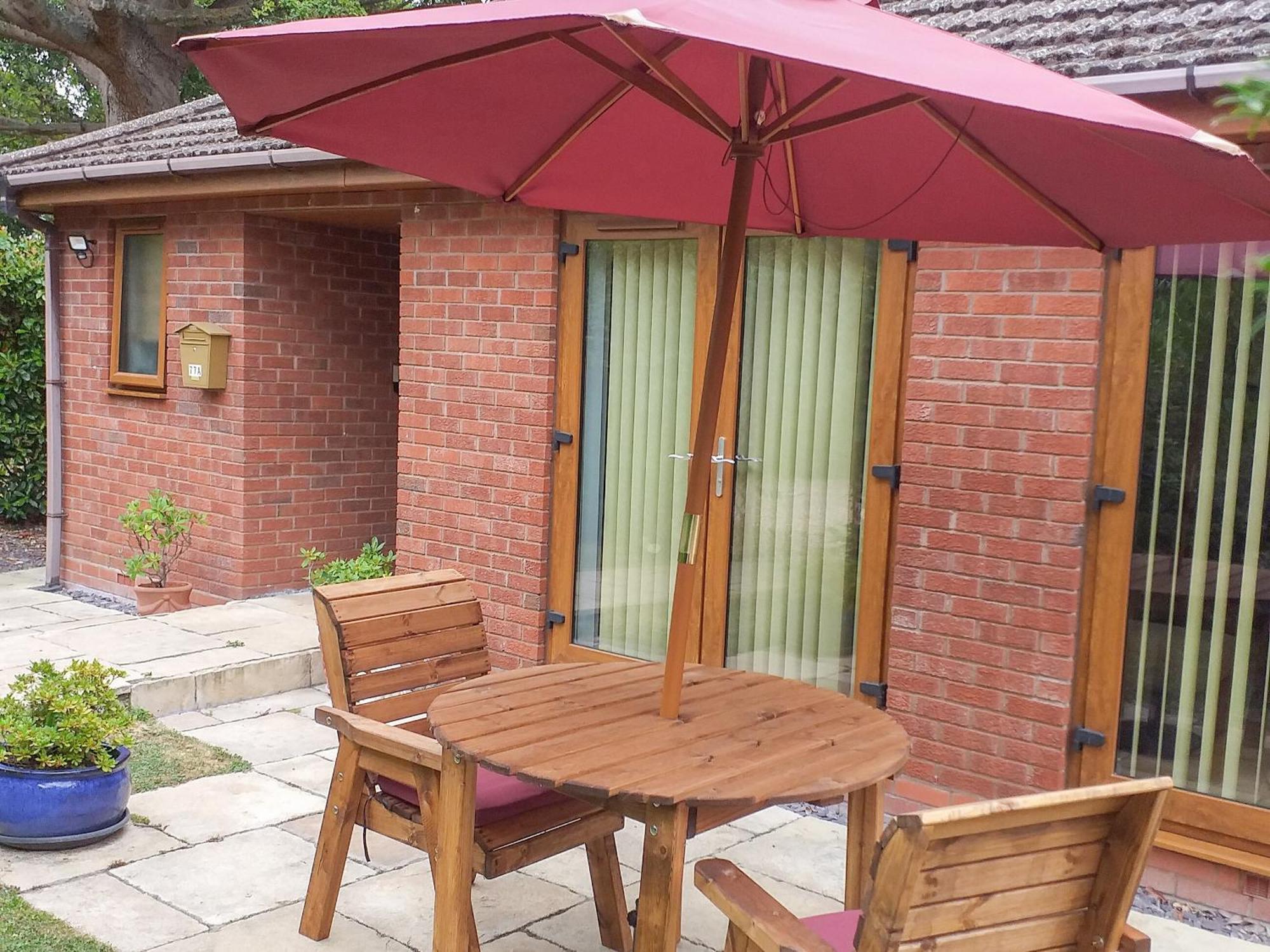 Villa Little Acorns à Great Malvern Extérieur photo
